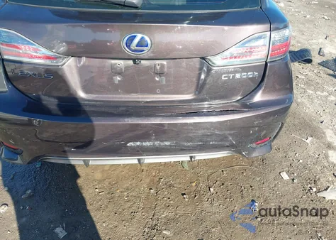 2011 Lexus Ct 200H Premium z USA, uszkodzony, nr VIN JTHKD5BH1B2032362